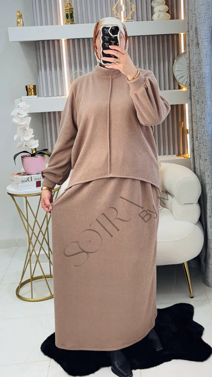 Ensemble-Jupe Hivernal Satira Beige.